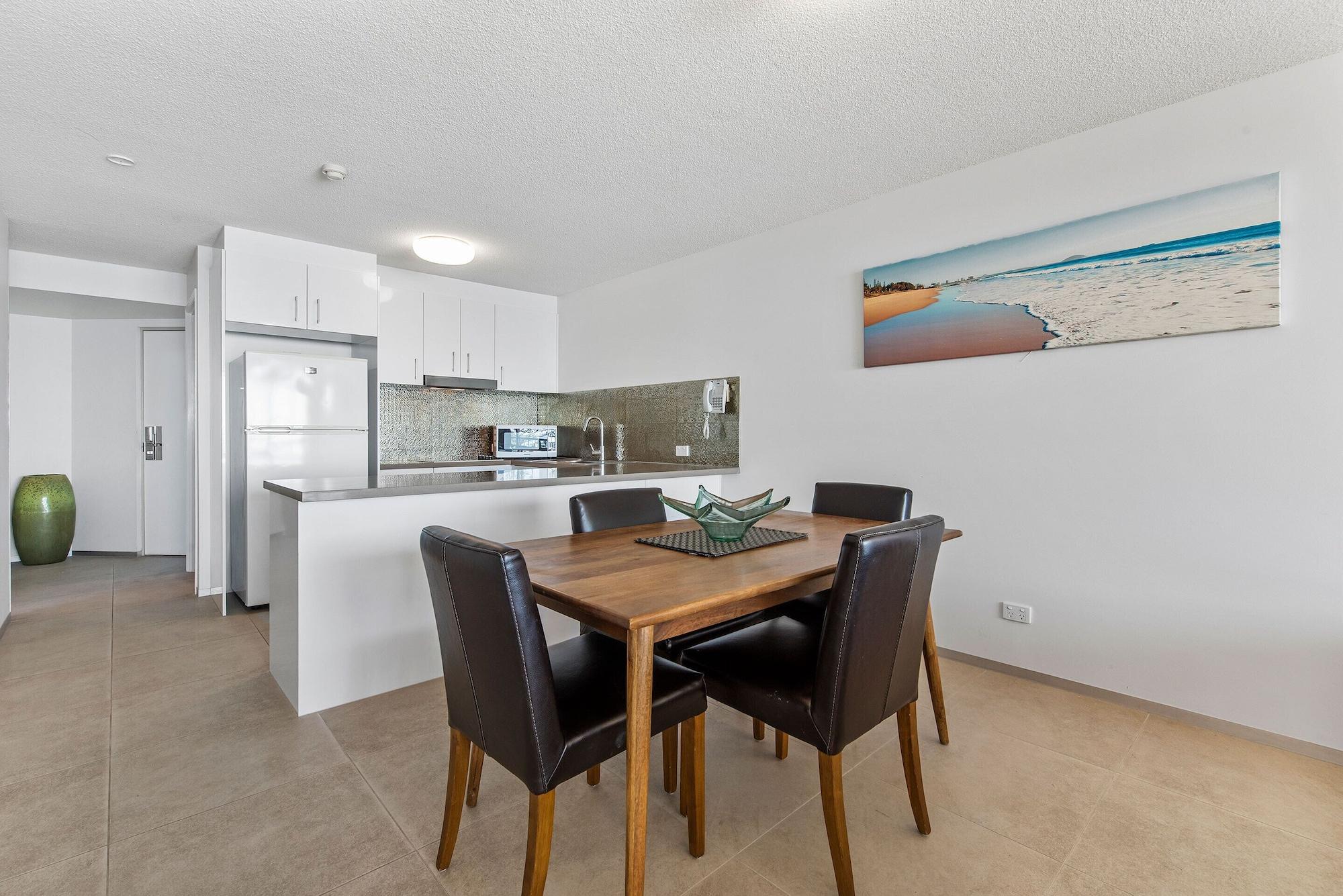 Peninsular Beachfront Resort Mooloolaba Bagian luar foto